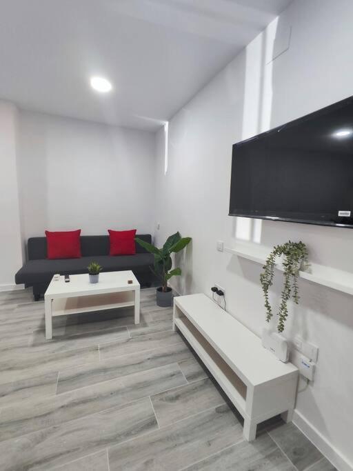 Santurce A1 Centro Wizink Feria Bernabeu Aeropuerto Apartment *